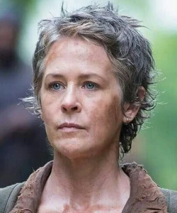 Visage de Carol dans la série The Walking Dead