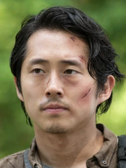 Visage de Glenn dans la série The Walking Dead